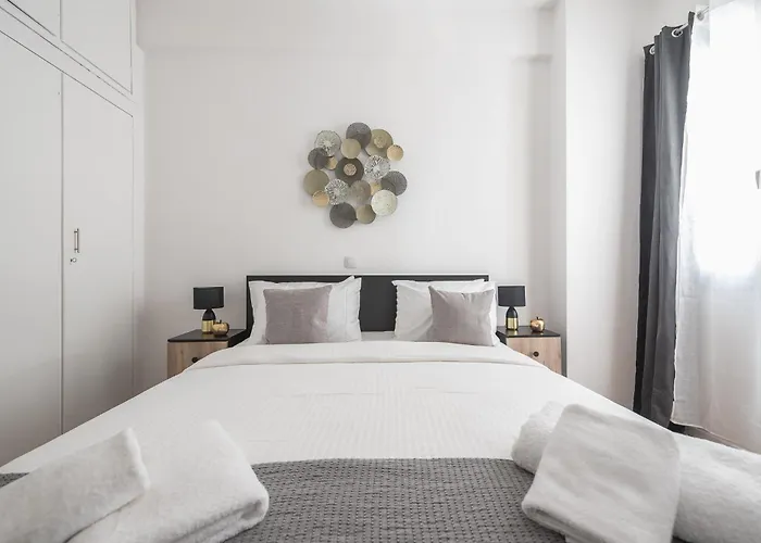 Cozy Central Gem In Athens 2 Min From Metro